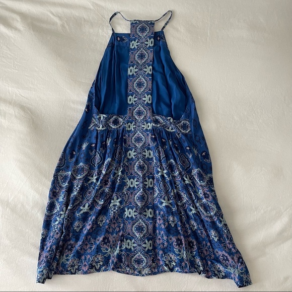 Urban Outfitters Floral Dress - Picture 2 of 2